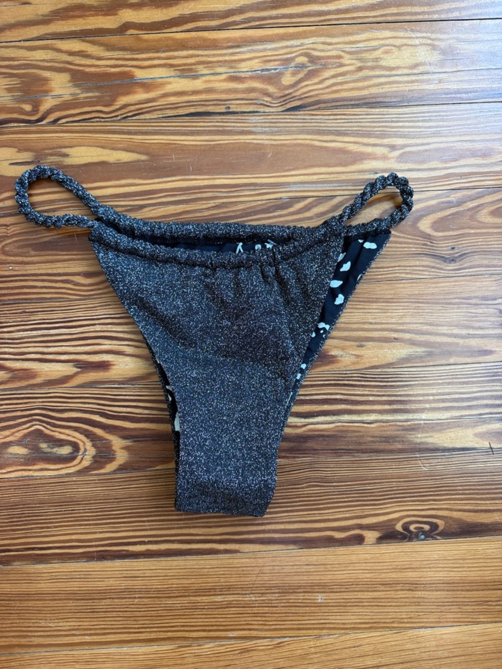 Maaji Black Shimmer Bottoms Medium NWOT